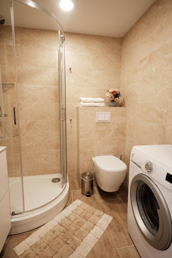 Cosy Studio Near Akropolis And Svyturio Arena Klaipėda Eksteriør bilde